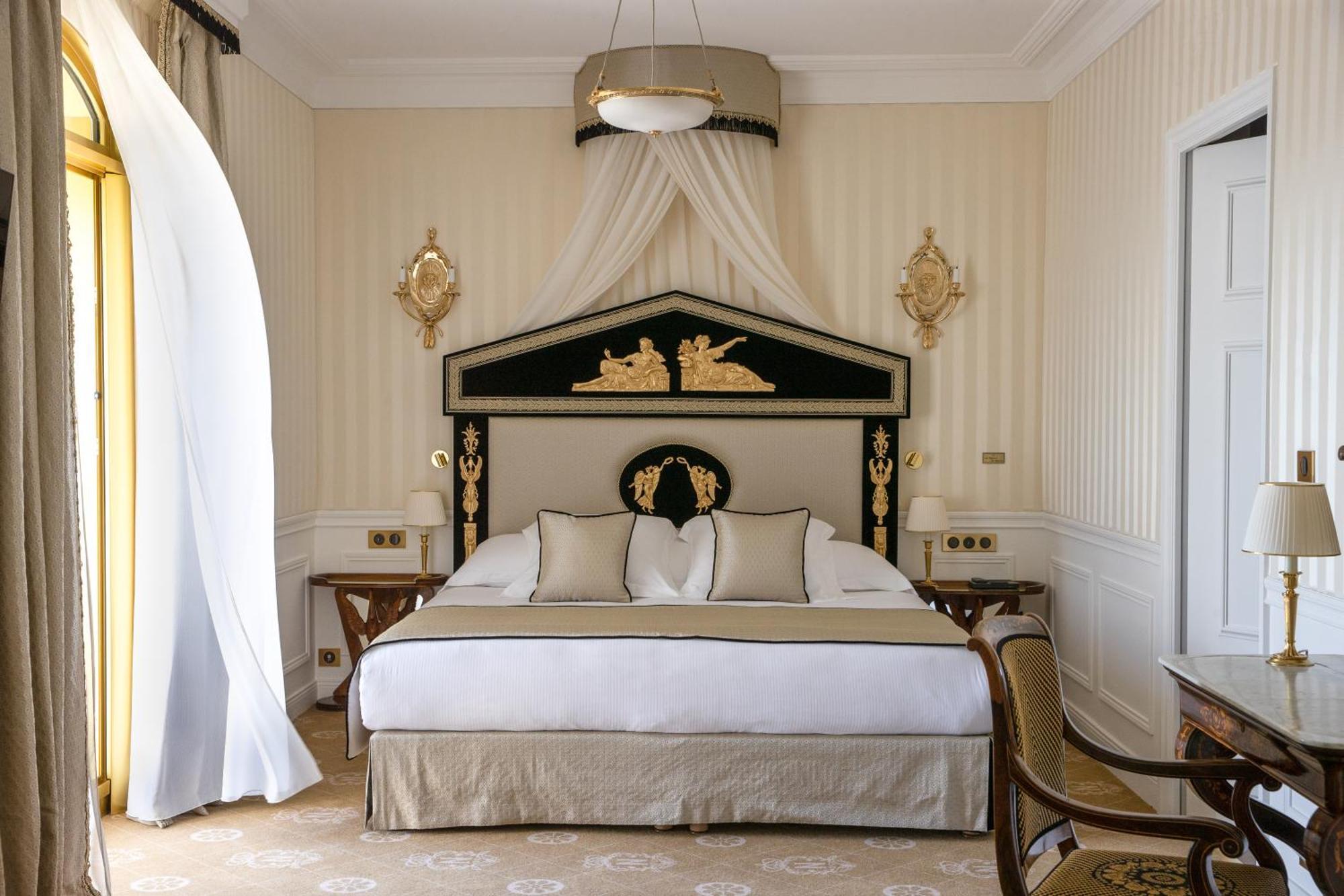 Signature Junior Suite